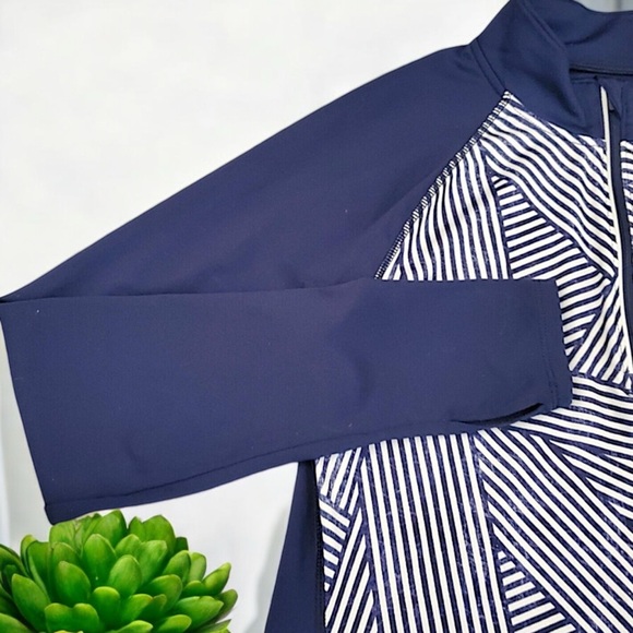 Old Navy Active Blue & White Stripe Active Go-Dry 3/4 Zip Up Pullover - Picture 11 of 16